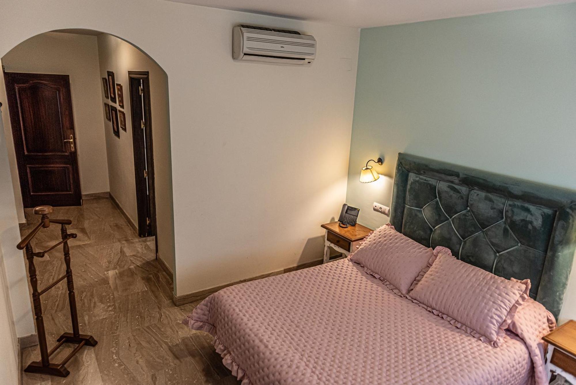 Rosas Hotel Priego de Córdoba